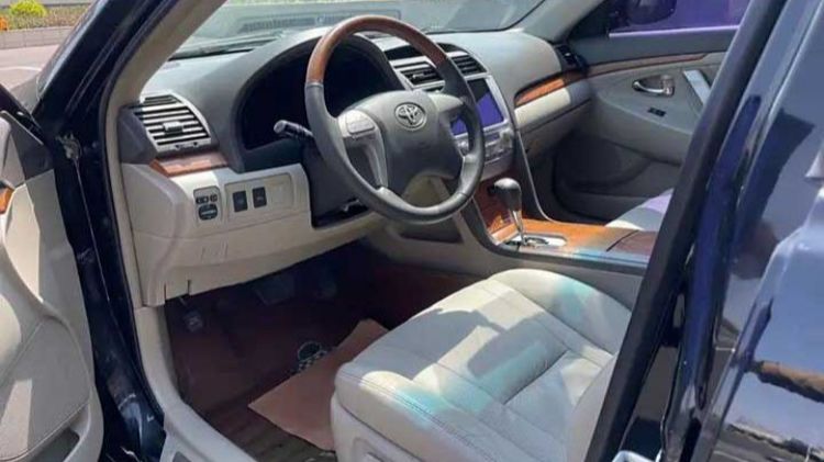 The Interior of Used 2010 Toyota Camry Models for sale-Front row