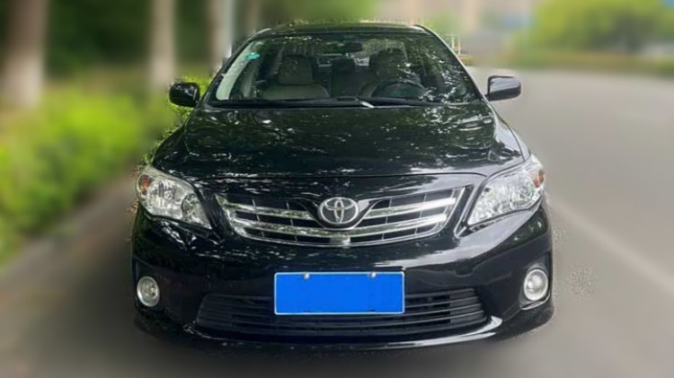 The Exterior of Used 2013 Toyota Corolla 1.6L Auto-Front