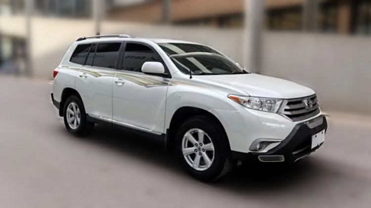 The Exterior of used 2012 Toyota Highlander for Sale