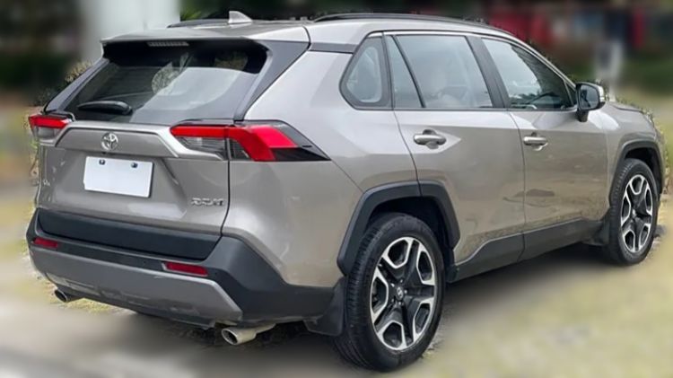 The Exterior of used 2020 Toyota RAV4 for Sale