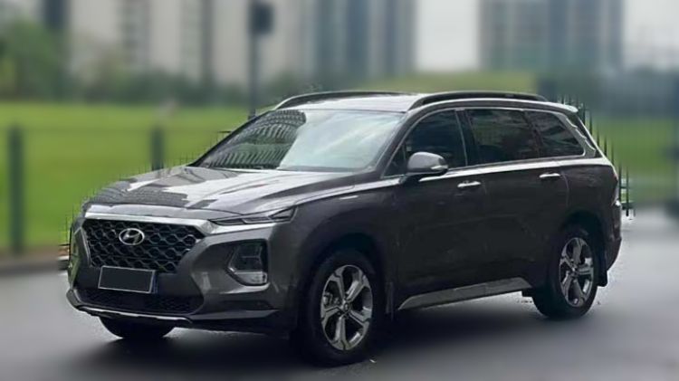 The Exterior of Used 2020 Hyundai Santa Fe 380 TGDi