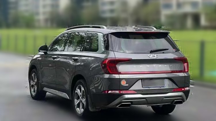 The Exterior of Used 2020 Hyundai Santa Fe 380 TGDi